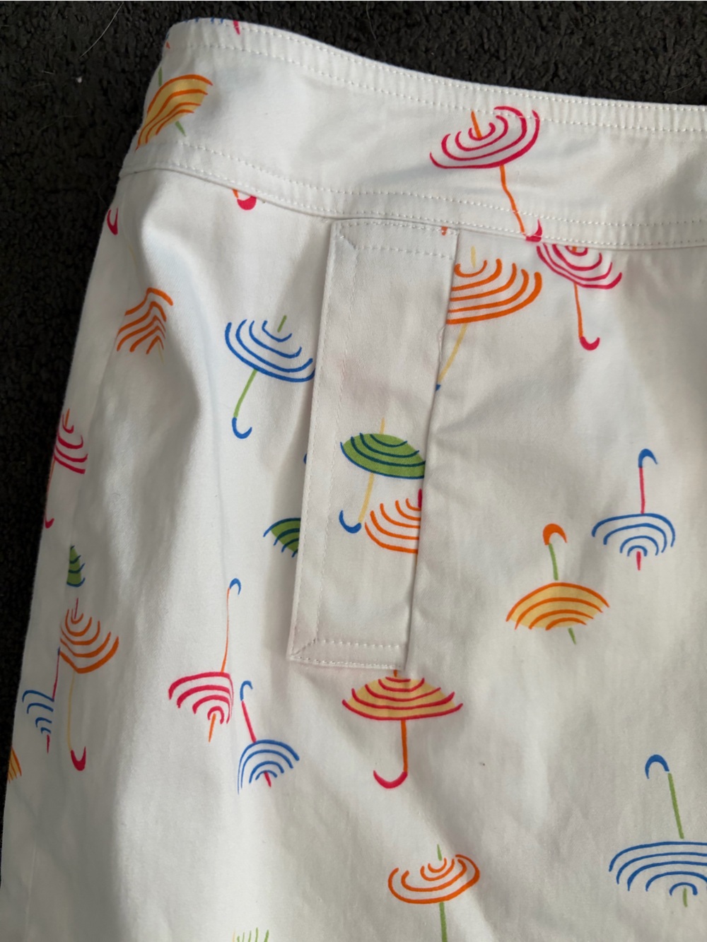 Vtg Talbots White Skirt with Colorful Umbrella Print 10 - Picture 3 of 10